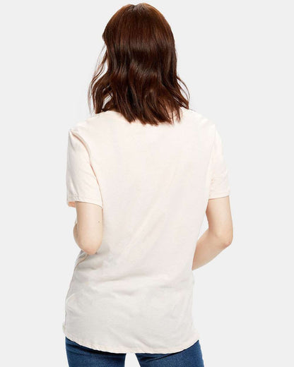 Women's Loose Fit Boyfriend Tee