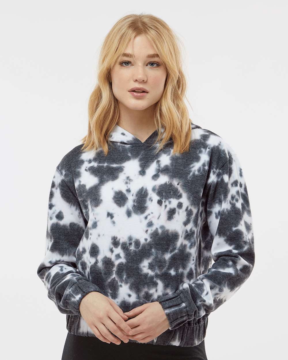 Women's Sueded Fleece Tie-Dyed Crop Hooded Sweatshirt