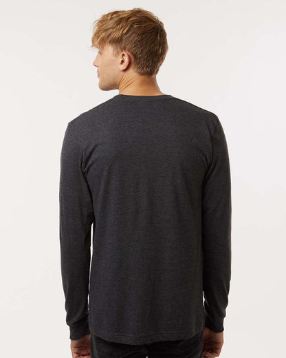 Unisex Fine Jersey Long Sleeve T-Shirt