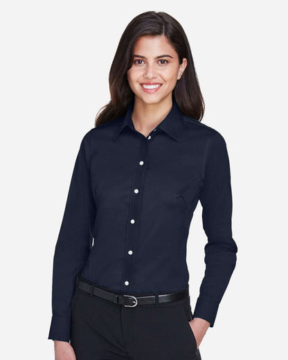 Women's Crown CollectionÂ® Solid Stretch Twill Woven Dress Shirt