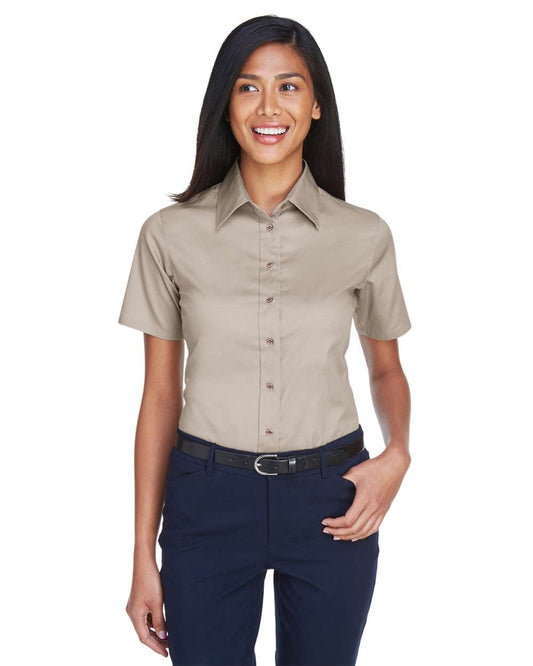 Women's Easy BlendÂ™ Short Sleeve Twill Dress Shirt withÂ Stain-Release