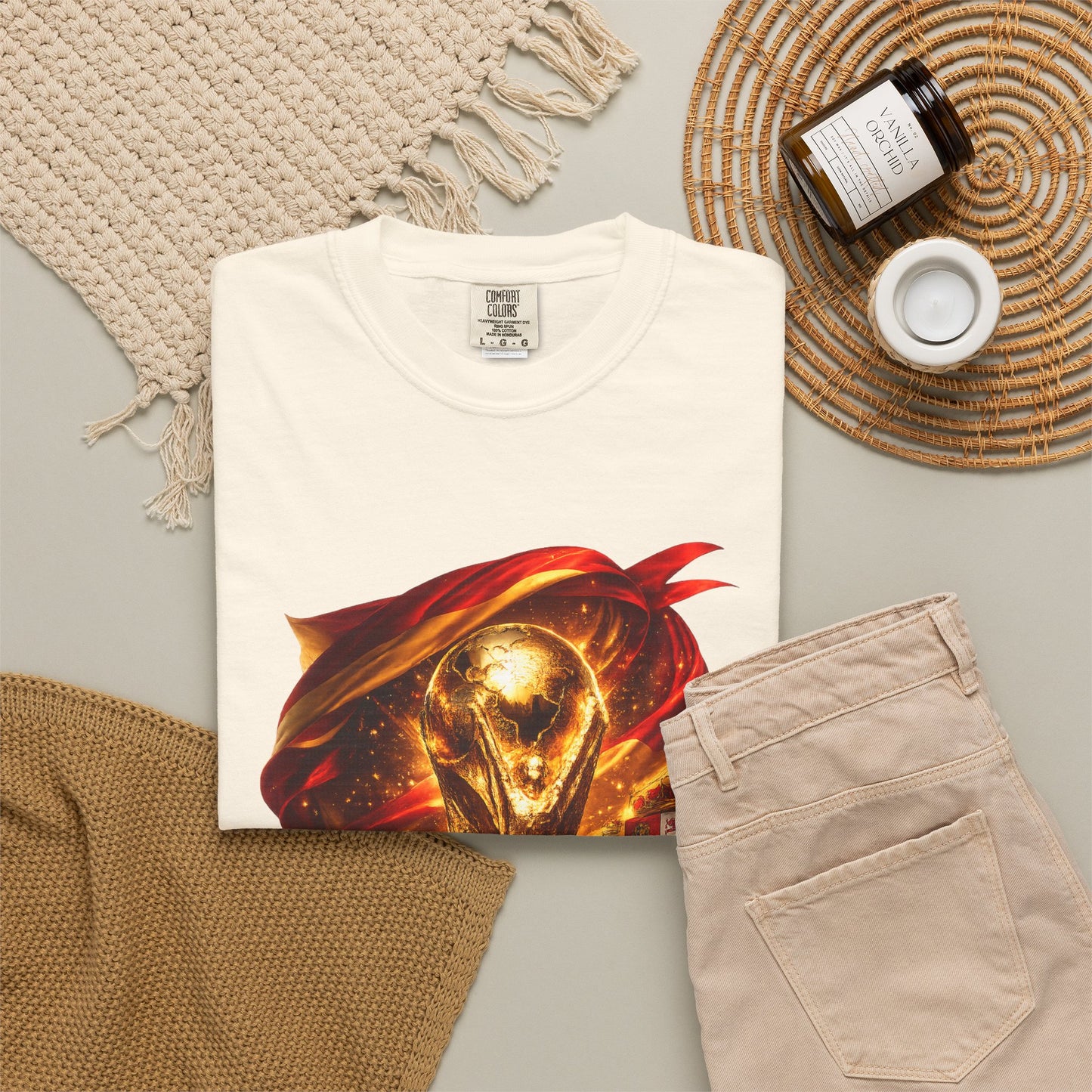 Spain Football World Cup 2026 'Resplandor Eterno' Shrouded Trophy | Premium Graphic Tee