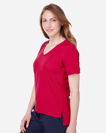 Women's CrownLux PerformanceÂ® Plaited Rolled Sleeve Shirt