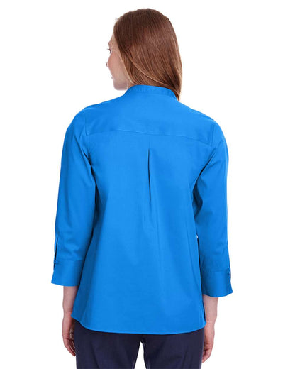 Women's Crown CollectionÂ® Stretch Broadcloth Three-Quarter Sleeve Blouse