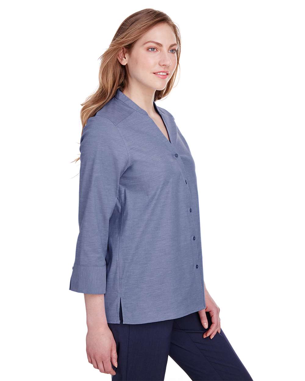 Women's Crown CollectionÂ® Stretch Pinpoint Chambra Three-Quarter Sleeve Shirt