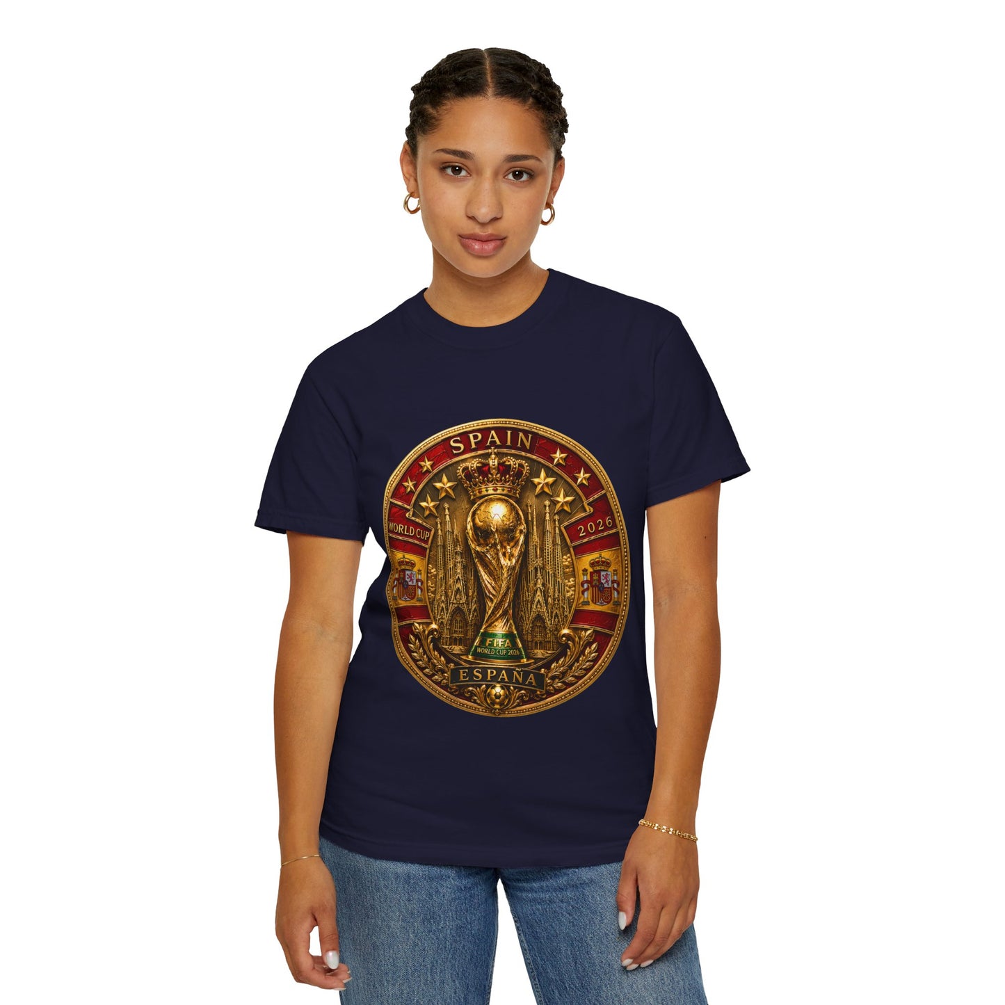 Spain Football World Cup 2026 'Medalha de Sagrada' Round Medallion | Premium Graphic Tee