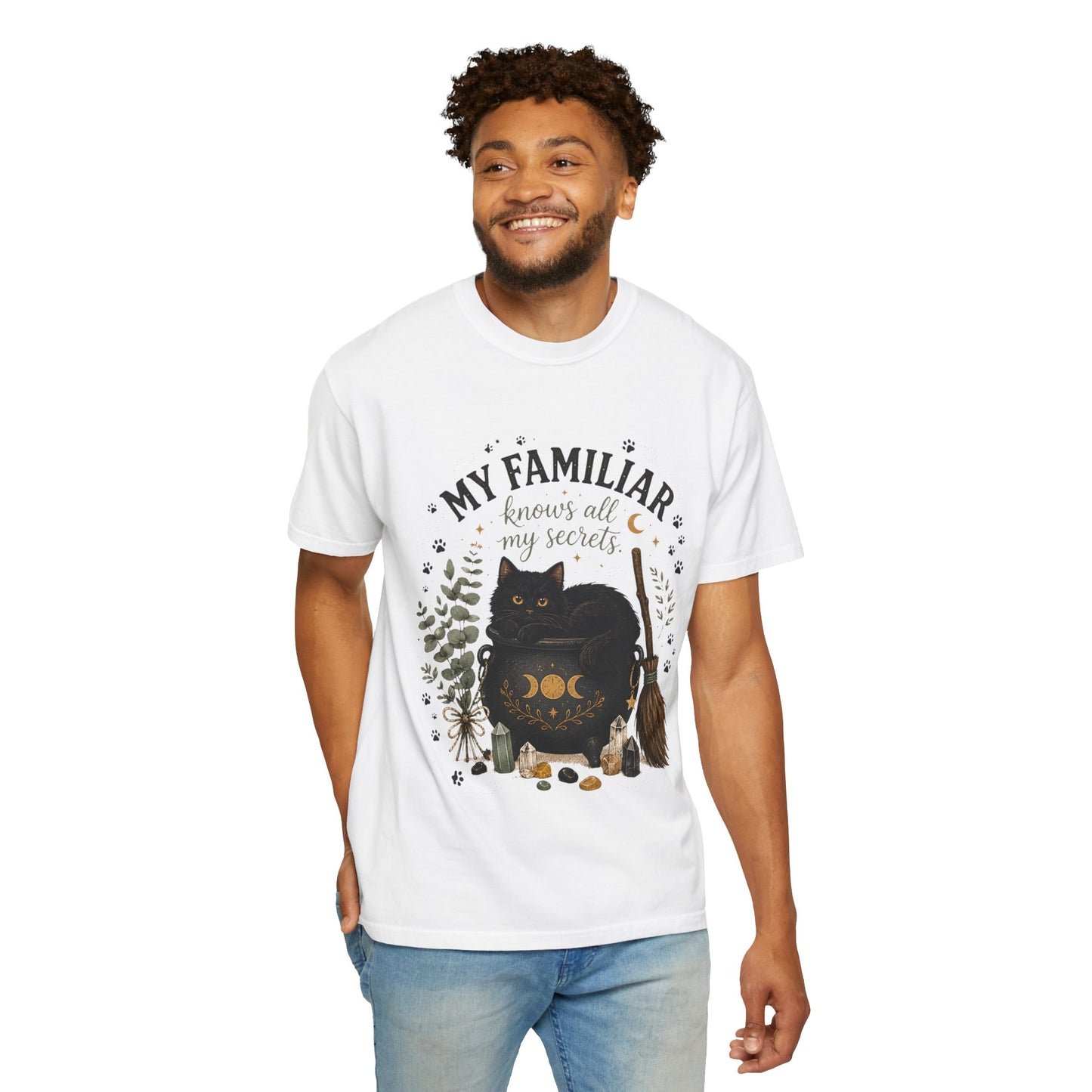 My Familiar Knows All My Secrets Black Cat Cauldron | Premium Graphic Tee
