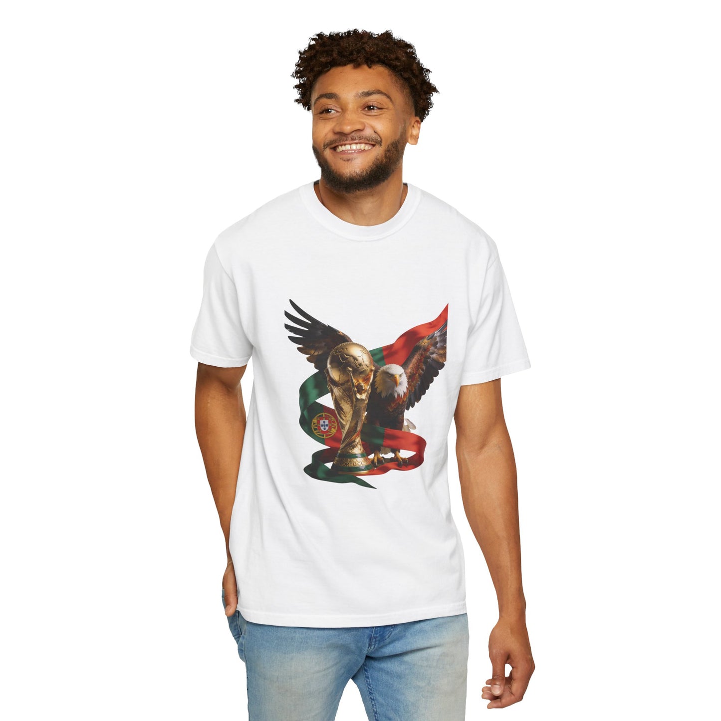 Portugal Football 'Asas da Vitória' Guardian Eagle & Trophy | Premium Graphic Tee