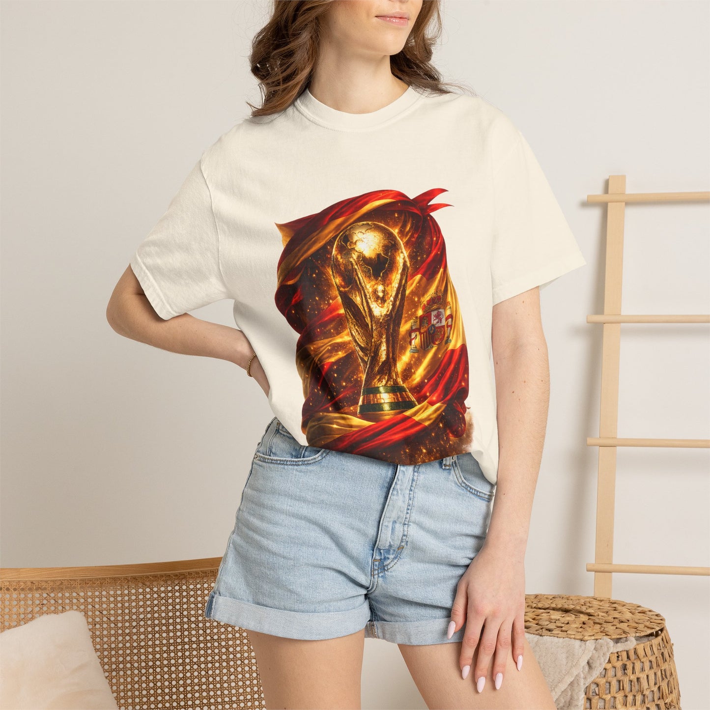 Spain Football World Cup 2026 'Resplandor Eterno' Shrouded Trophy | Premium Graphic Tee