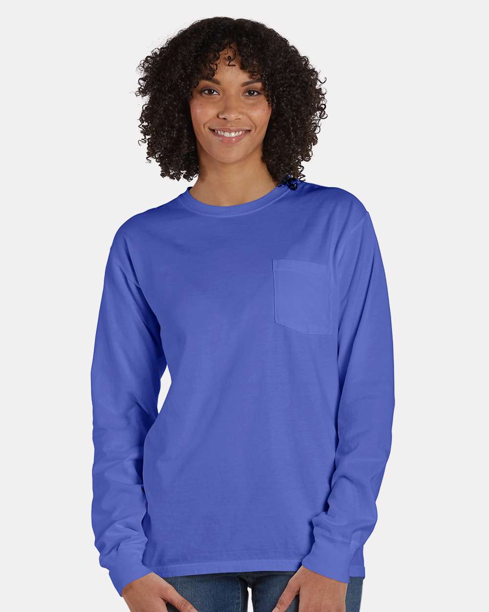 Unisex Garment-Dyed Long Sleeve T-Shirt With a Pocket