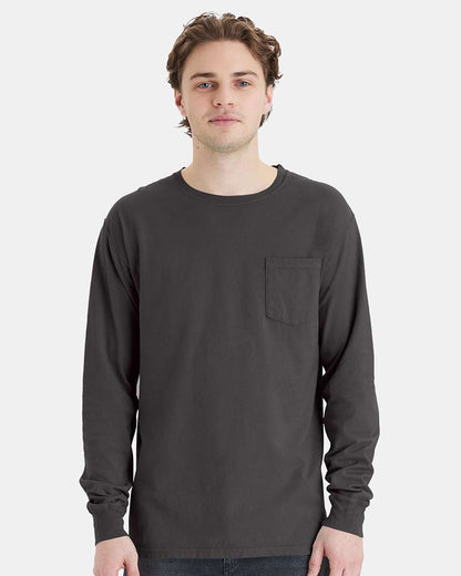 Unisex Garment-Dyed Long Sleeve T-Shirt With a Pocket