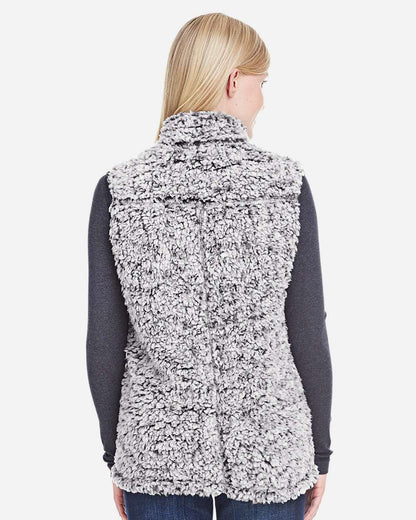 WomenÂ’s Epic Sherpa Full-Zip Vest