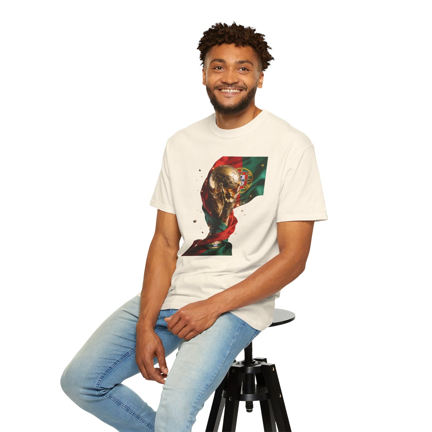 Portugal Football 'Taça de Glória' Wrapped Trophy Emblem | Premium Graphic Tee